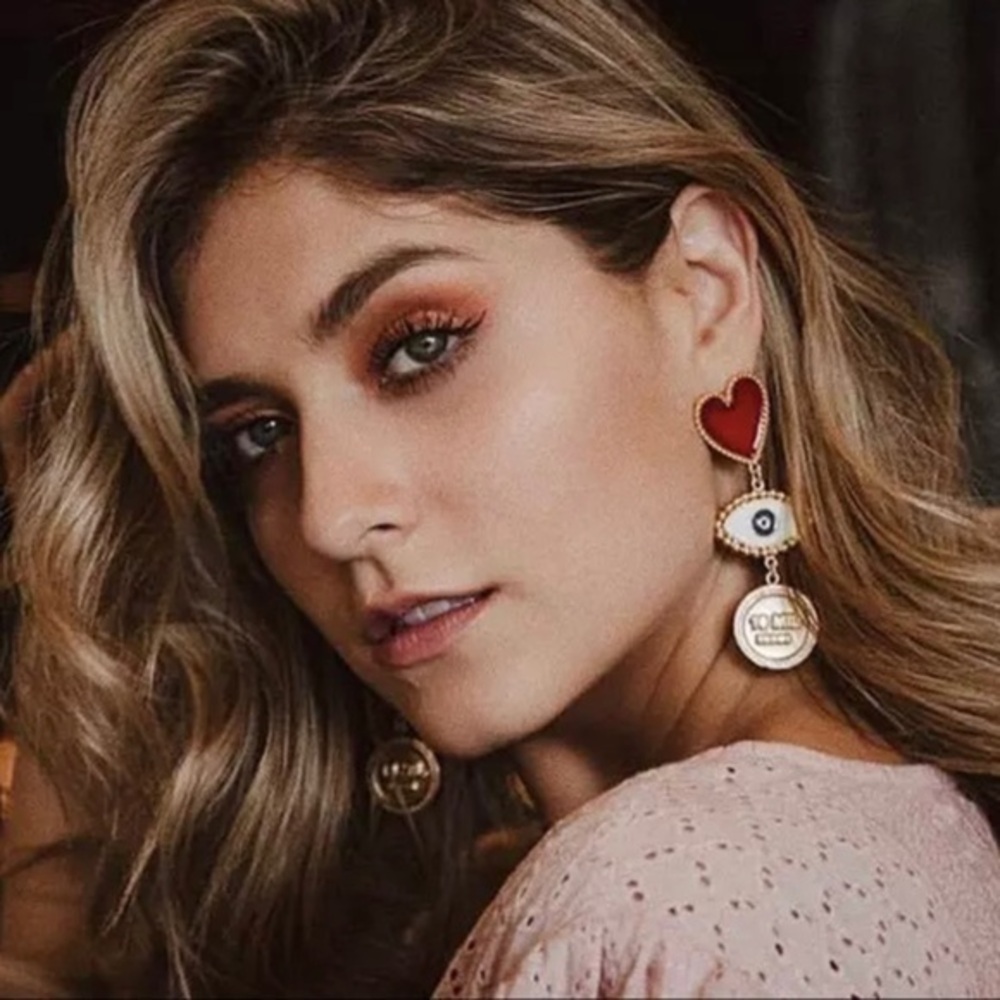 3/$30 ❤️ Long Drop Earrings